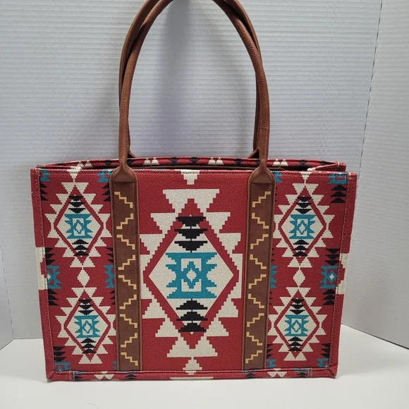 Wrangler Aztec Design Canvas Tote 12"x17" Handbag - Picture 3 of 9